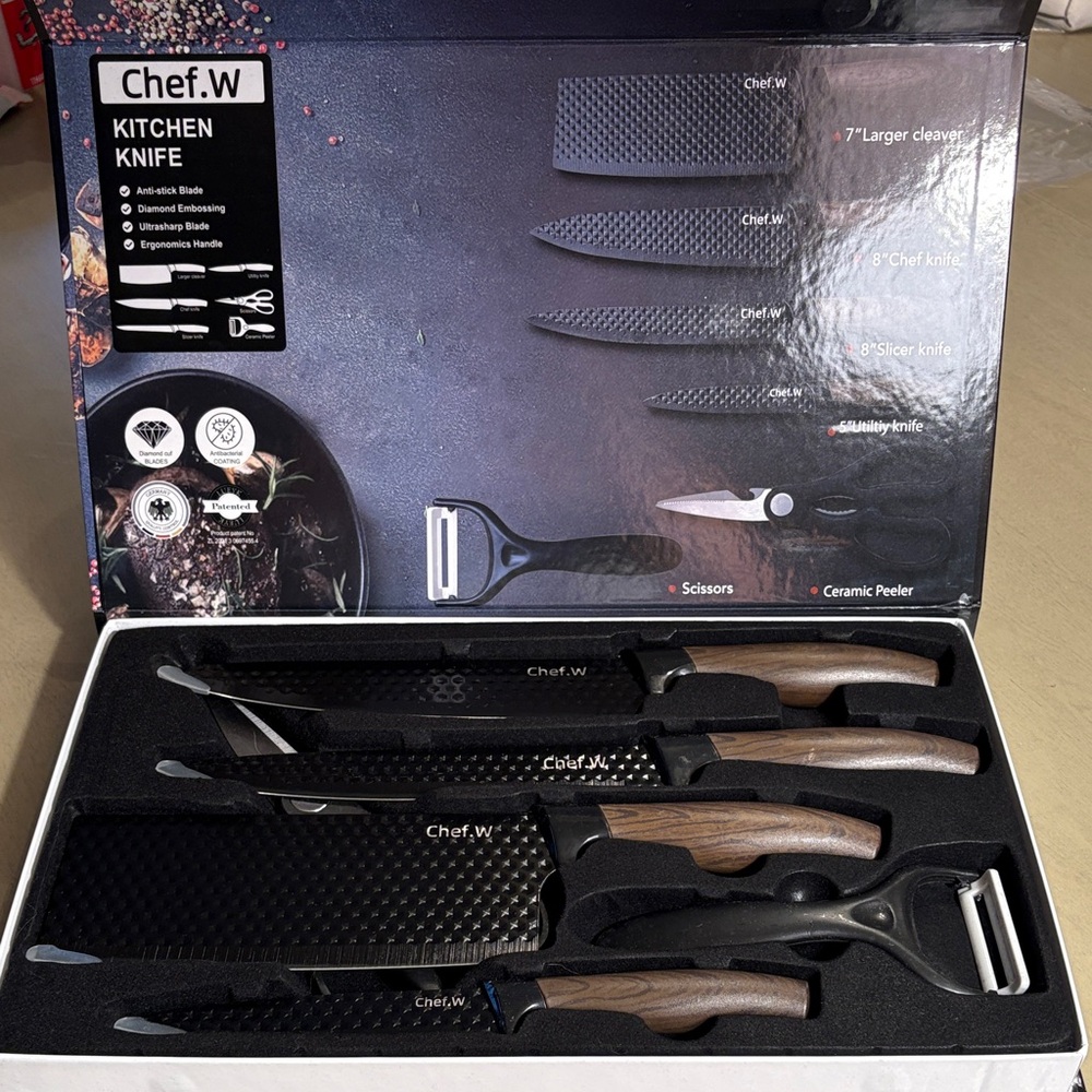 Black and Brown Kitchen Knife Set